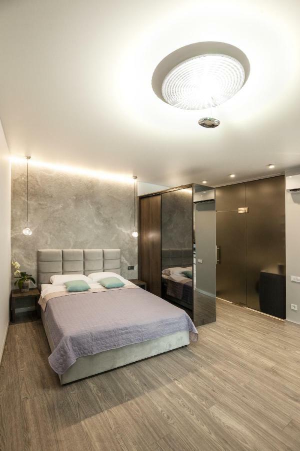 Odss Suites Oldenburg Bagian luar foto